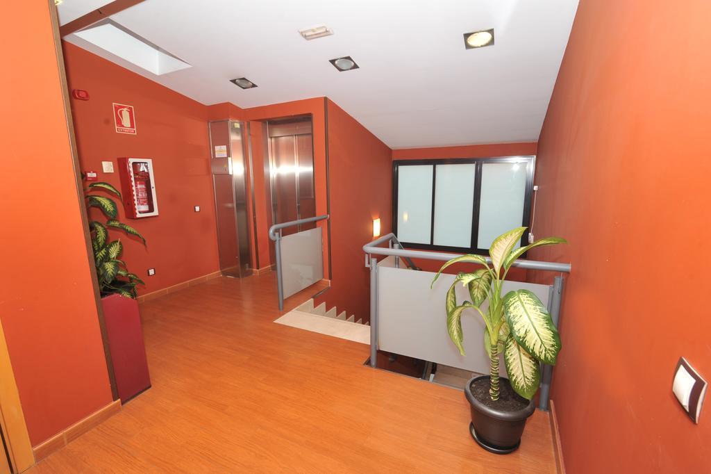 Hostal Goyma III San Fernando De Henares Zewnętrze zdjęcie