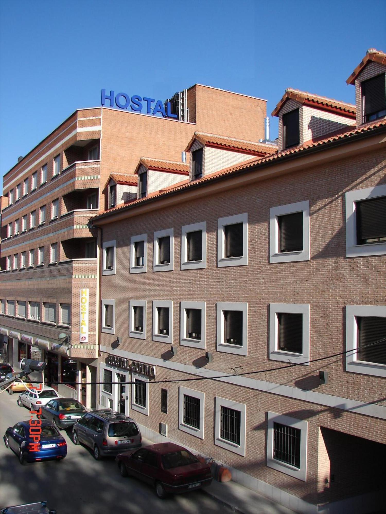 Hostal Goyma III San Fernando De Henares Zewnętrze zdjęcie