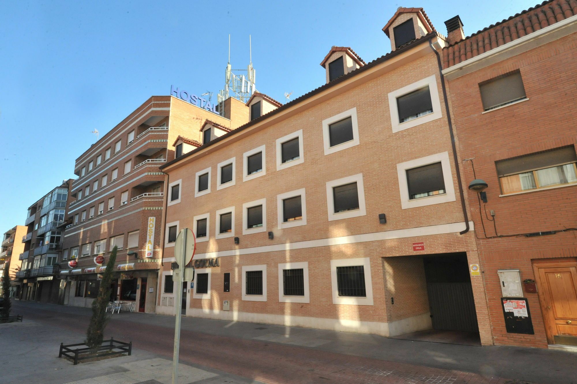 Hostal Goyma III San Fernando De Henares Zewnętrze zdjęcie