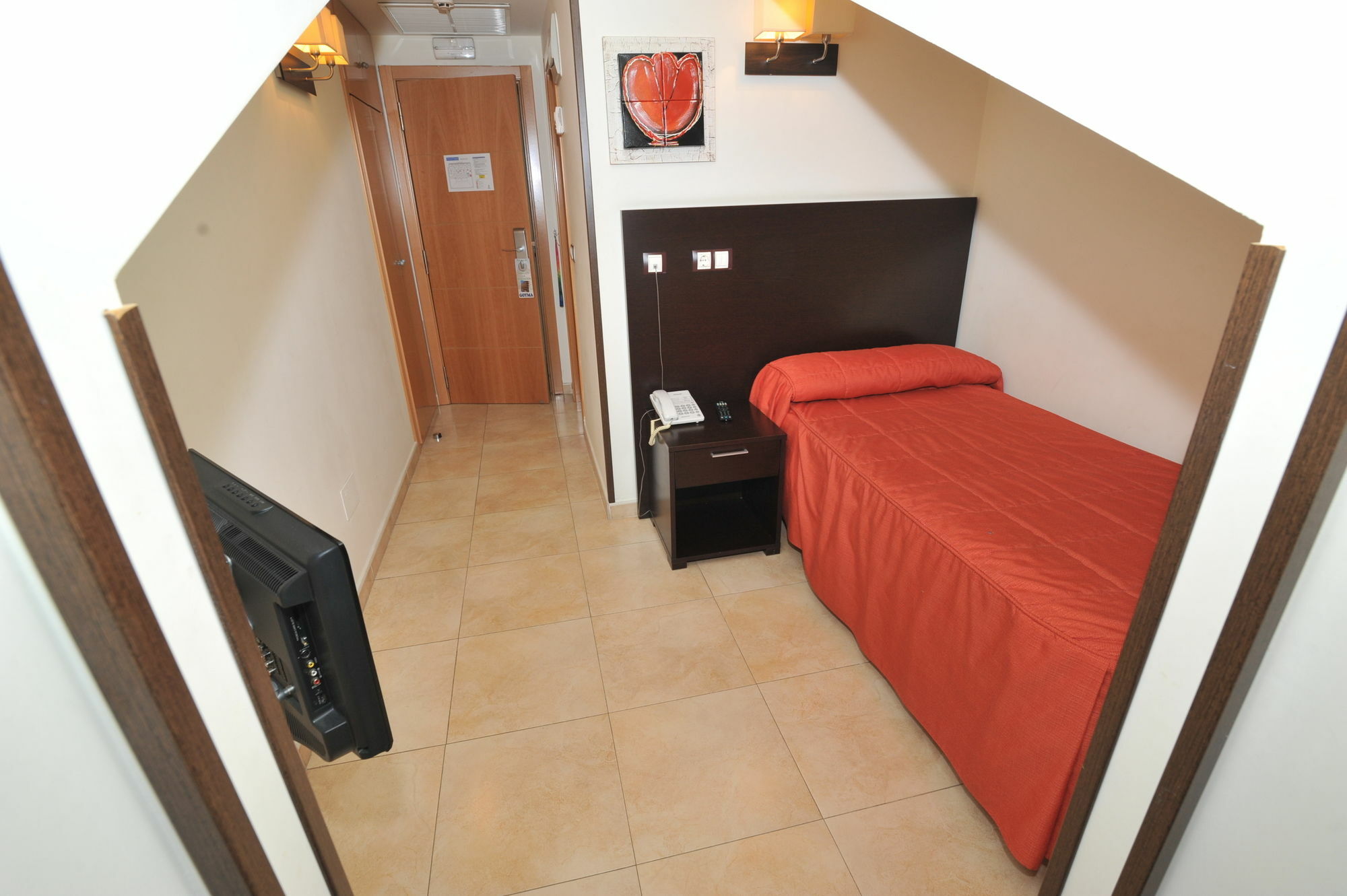 Hostal Goyma III San Fernando De Henares Zewnętrze zdjęcie