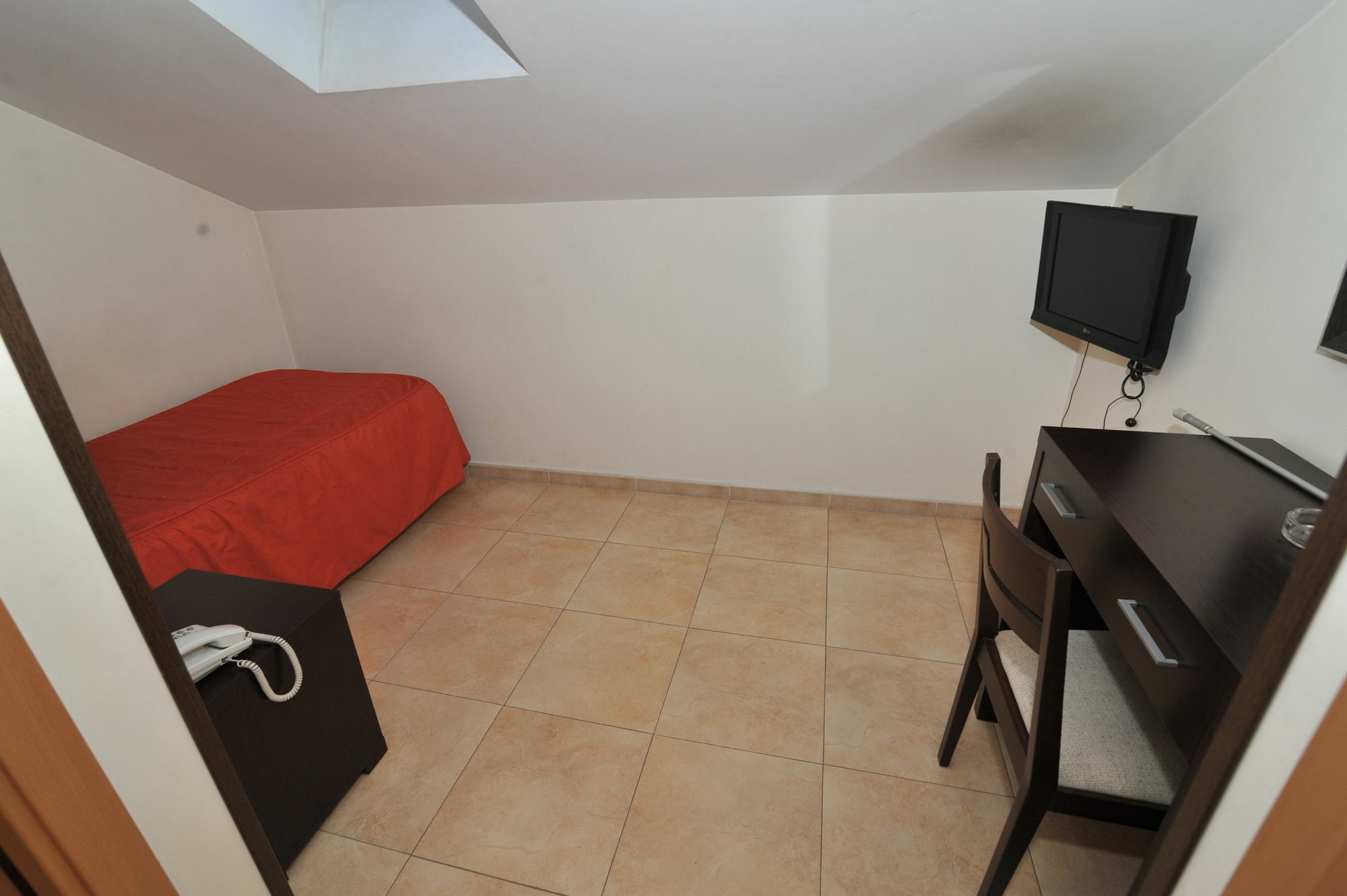 Hostal Goyma III San Fernando De Henares Zewnętrze zdjęcie